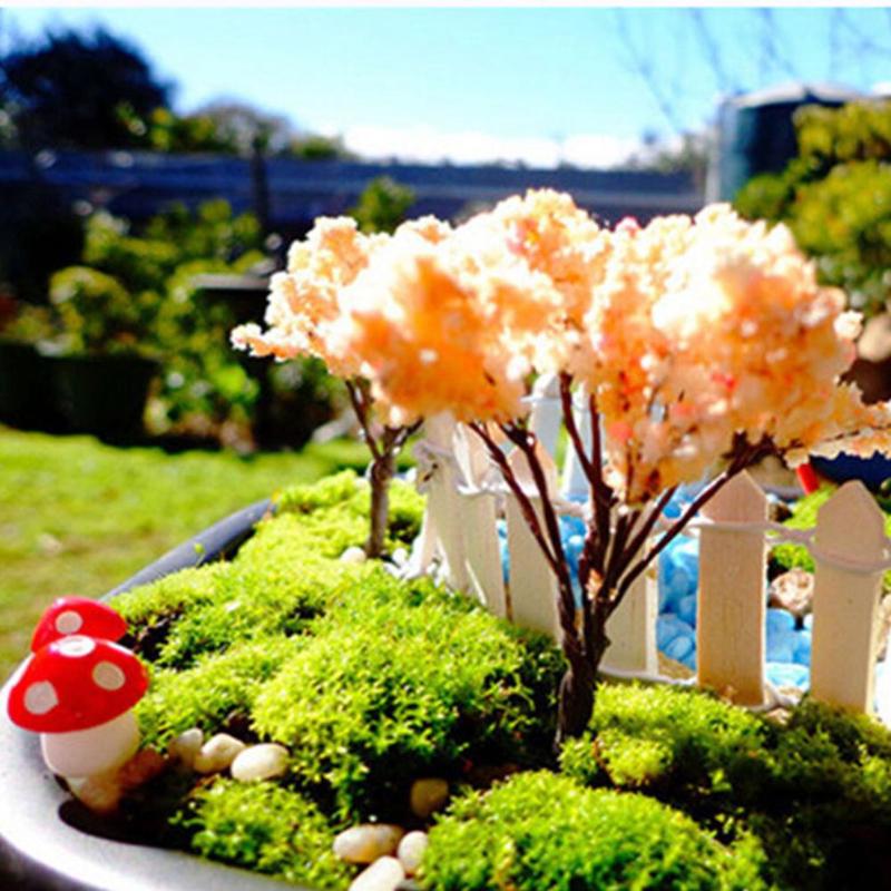 10Pcs 2cm Artificial Mini Mushroom Miniatures