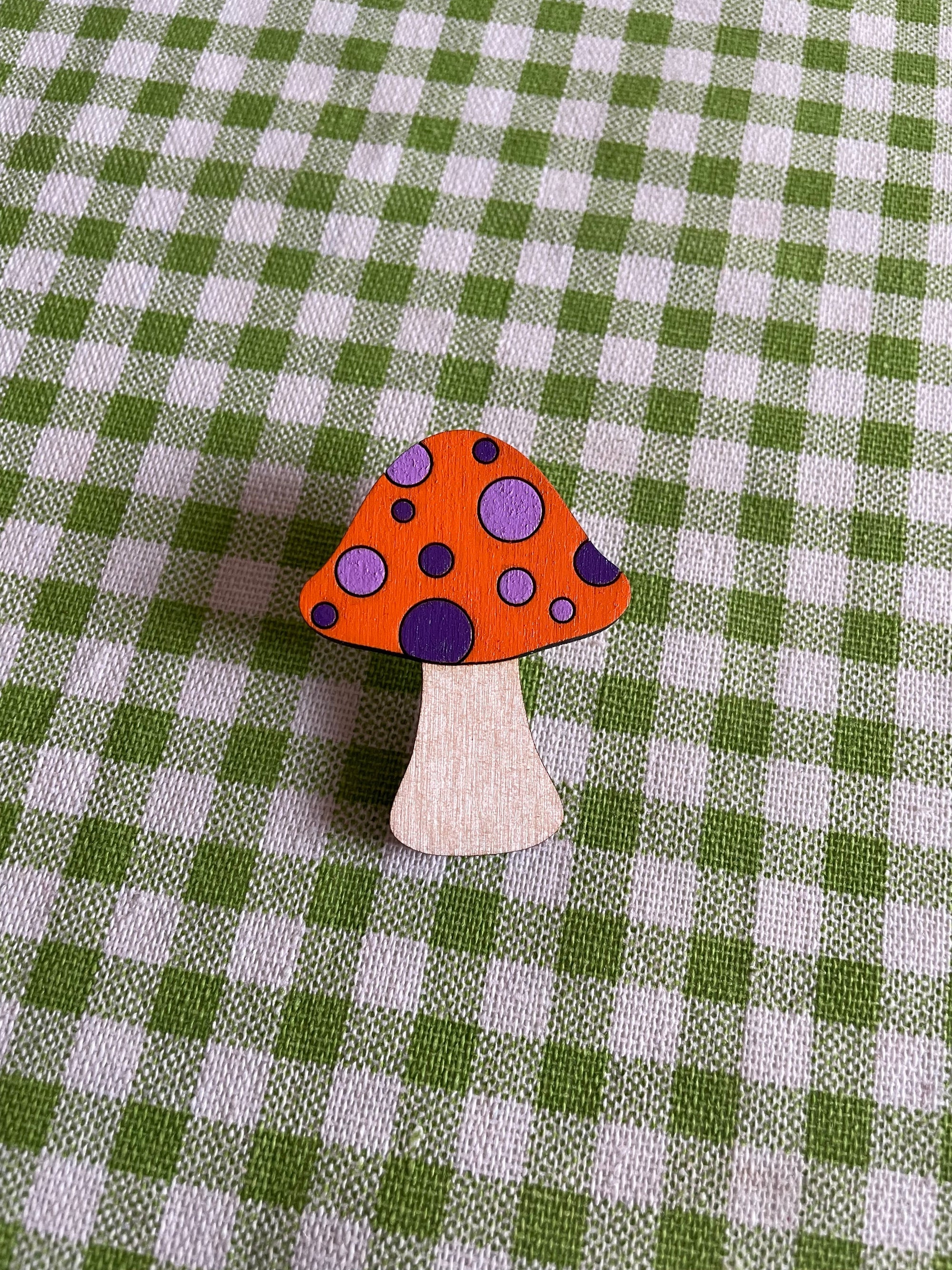 Mushroom Brooch/Hairclip: Flowers